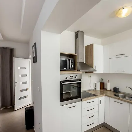 Andelka With Swimming Pool Διαμέρισμα Σπλιτ