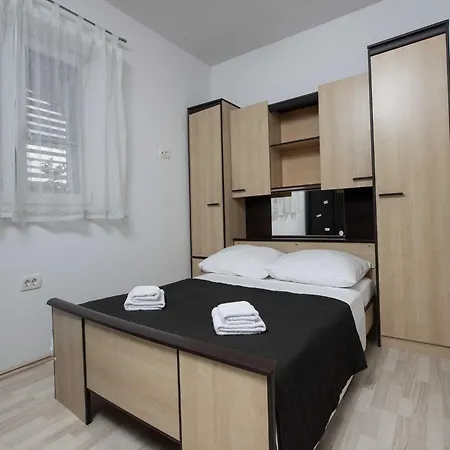 Andelka With Swimming Pool