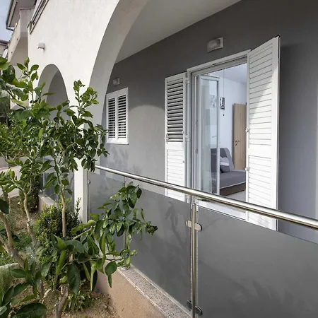 Appartement Andelka With Swimming Pool