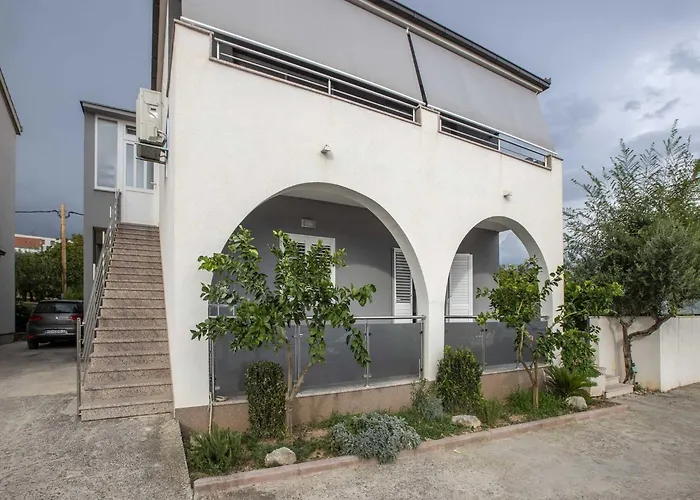 Appartement Andelka With Swimming Pool *