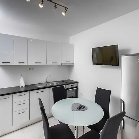 Apartamento Andelka With Swimming Pool *