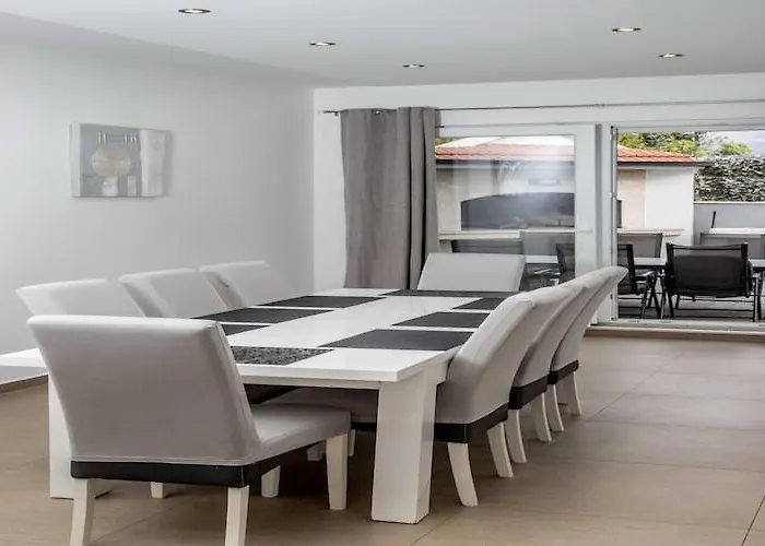 Andelka With Swimming Pool Split