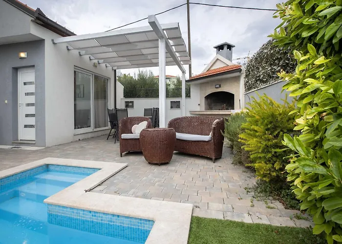 Andelka With Swimming Pool